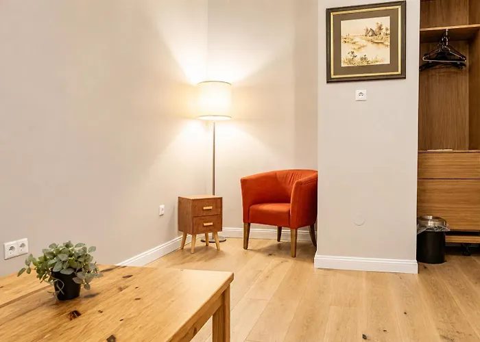 Apartmán 1 & 5 For Groups By Mariahilfer 3*